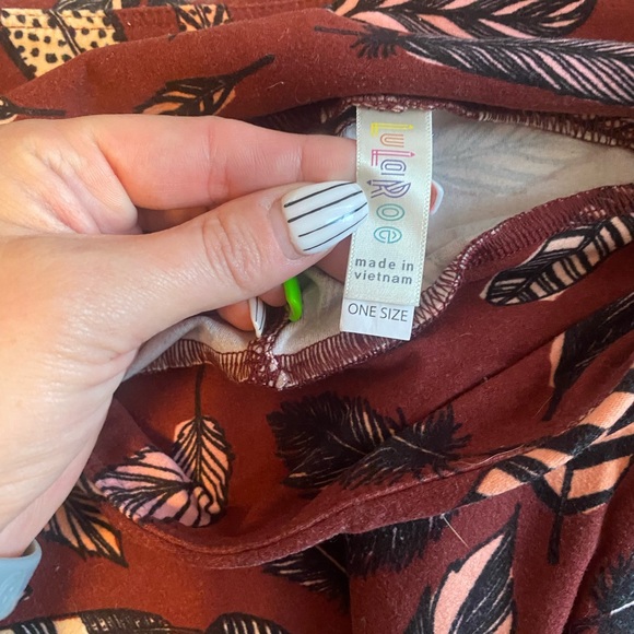 Lularoe leggings lot - Picture 12 of 14